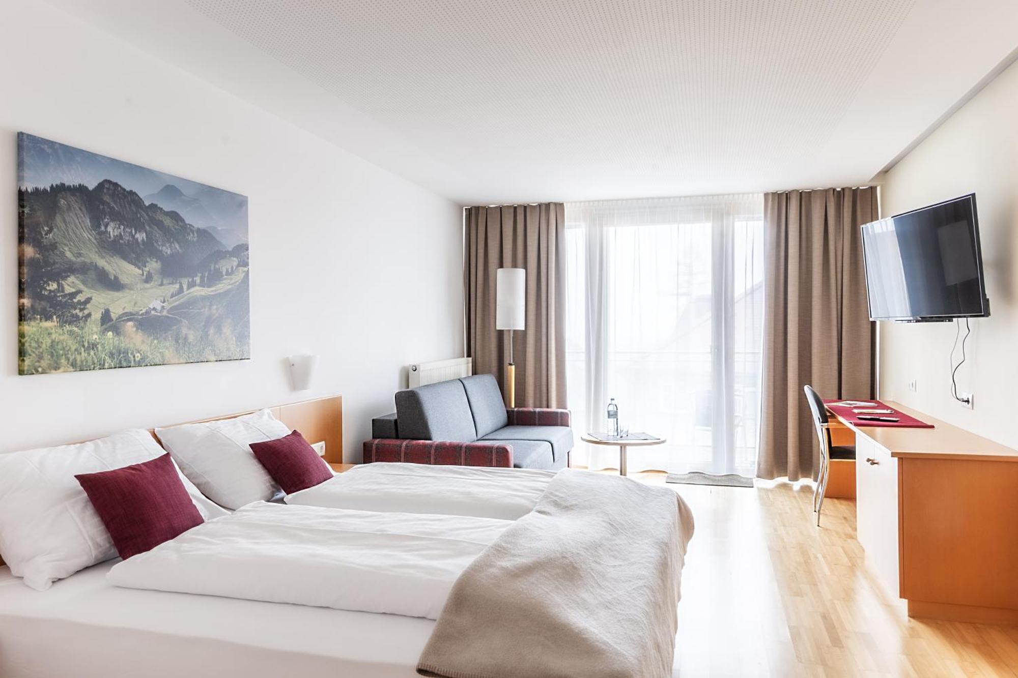 Hotel Loewen Lingenau Buitenkant foto