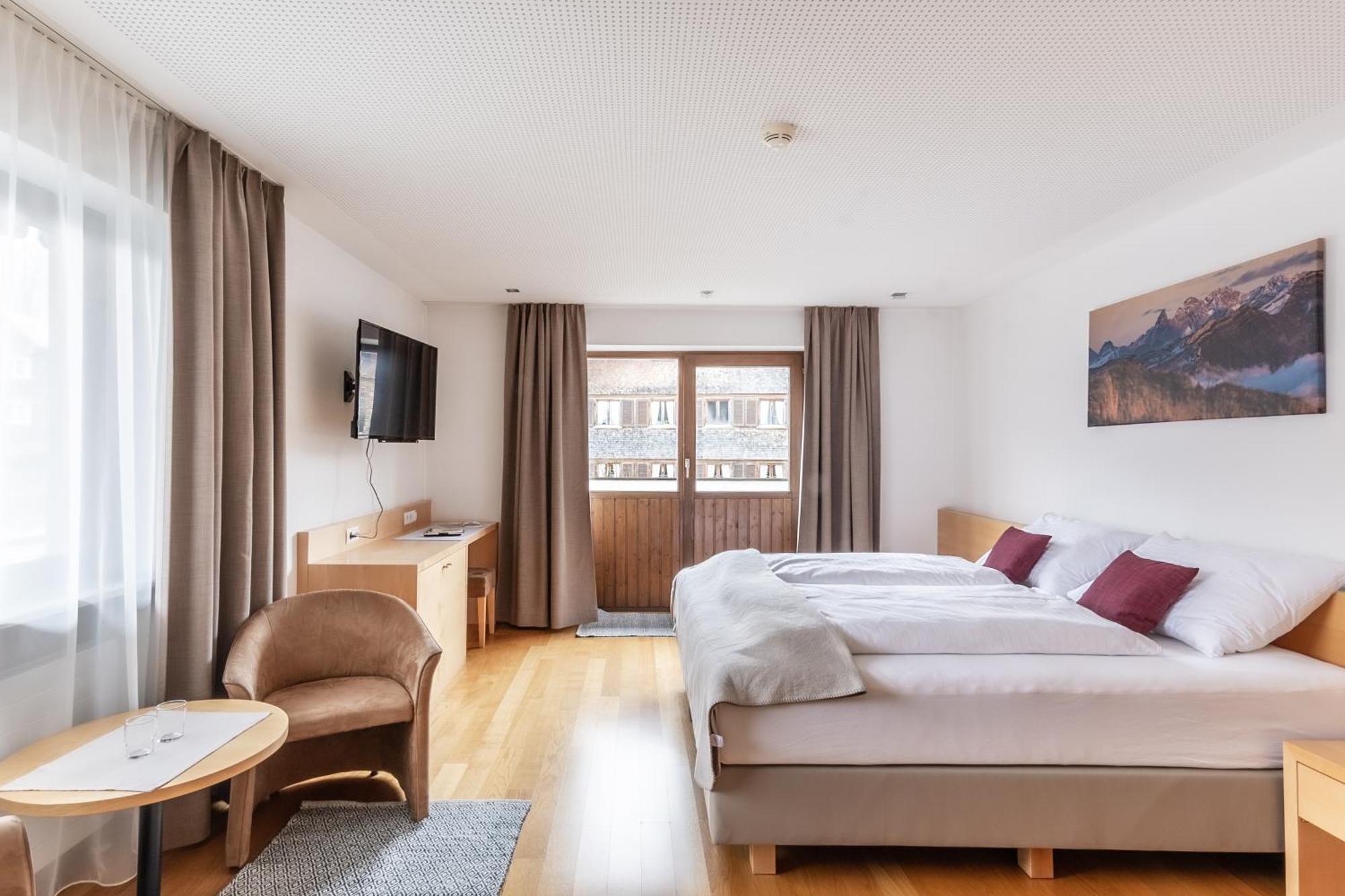 Hotel Loewen Lingenau Buitenkant foto